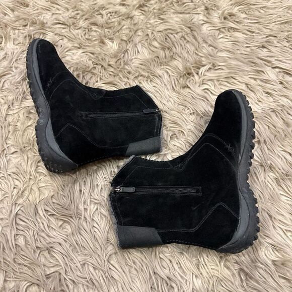 Sorel snow boots size 8 - Picture 8 of 9